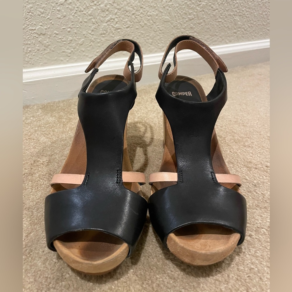 Camper Women's Black and Tan Wedges